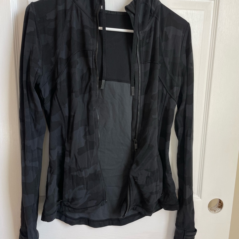Black Camouflage Zip-Up Jacket LULULEMON